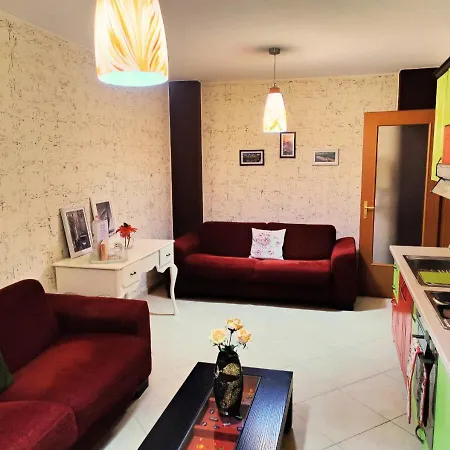 Seafront - Perla Del Mare Apartment Golem (Tirana)